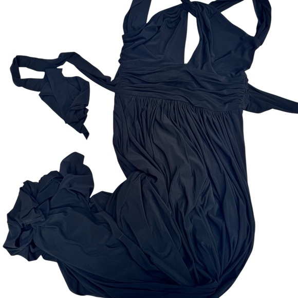 BCBG Carly cutout gown - Picture 3 of 3